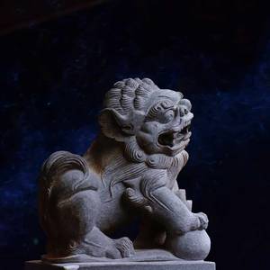 Guardian Lion Statue